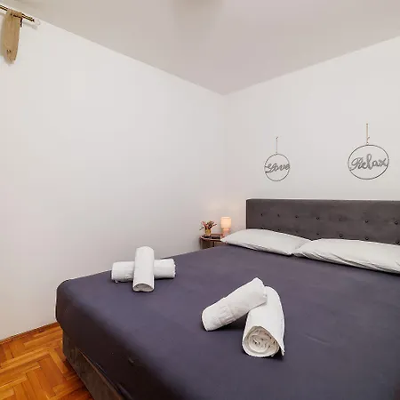 Modernes Nur 150 Meter Zum Mit Pool, Jacuzzi, Meerblick, Billard * Dramalj
